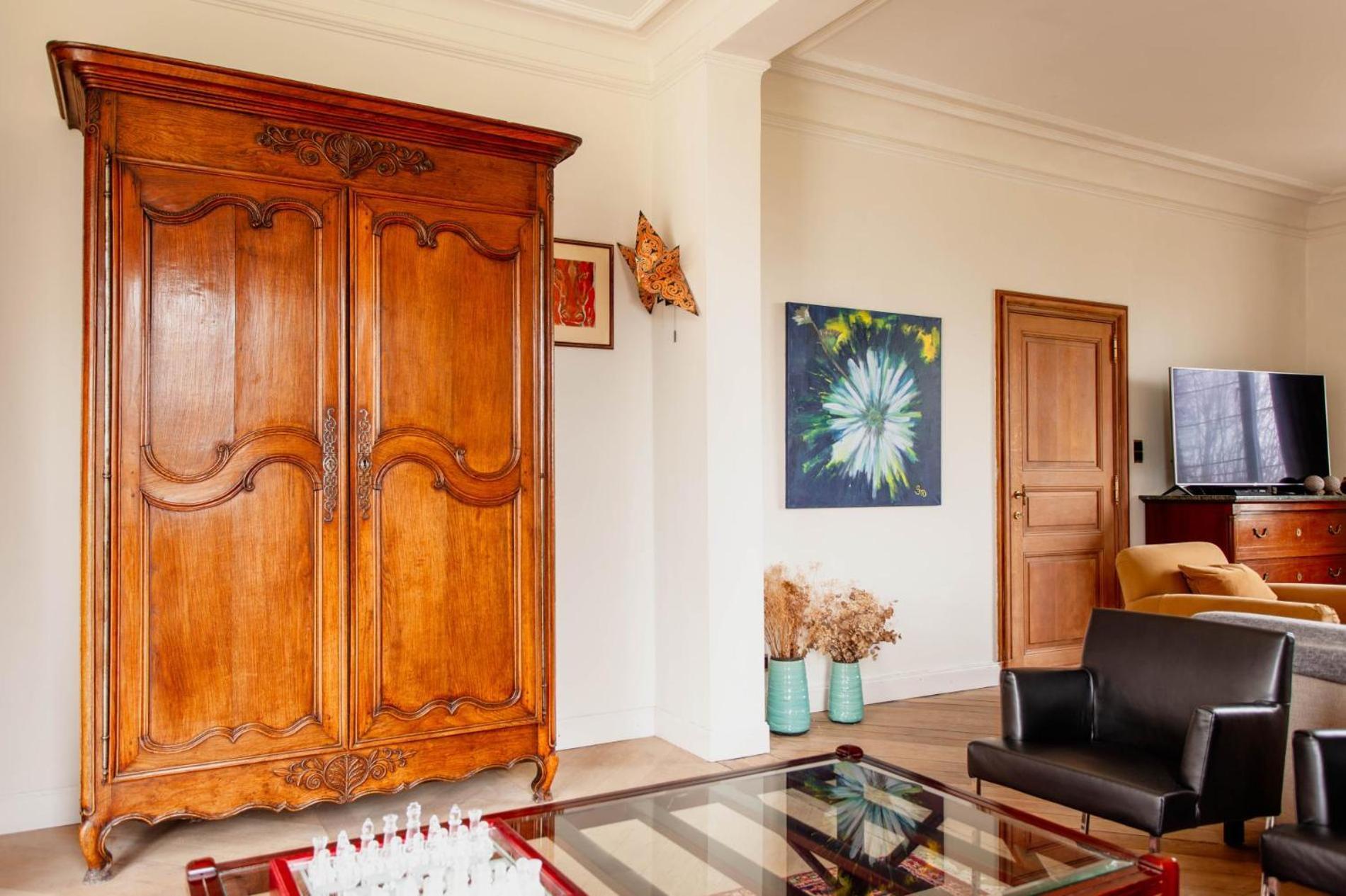 Beautiful Mansion With Swimming Pool And Jacuzzi * Bilzen